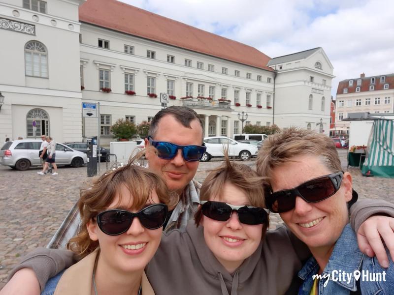 myCityHunt Scavenger Hunt 1